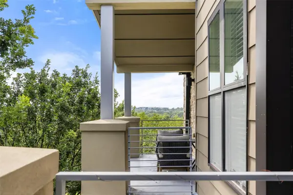 2805 Dulce LN #1033, Austin, TX 78704