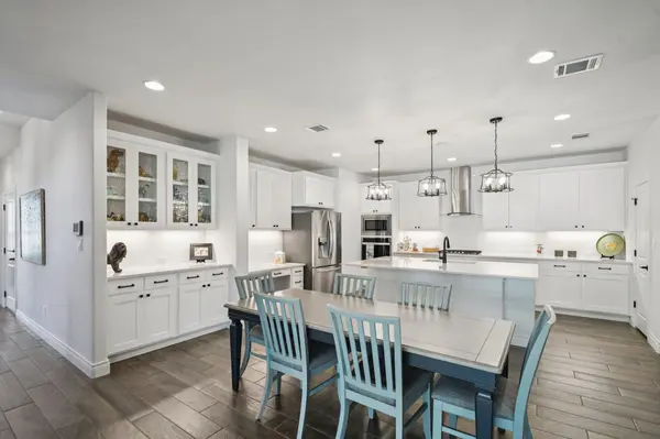804 Indian Hawthorne DR, Georgetown, TX 78628
