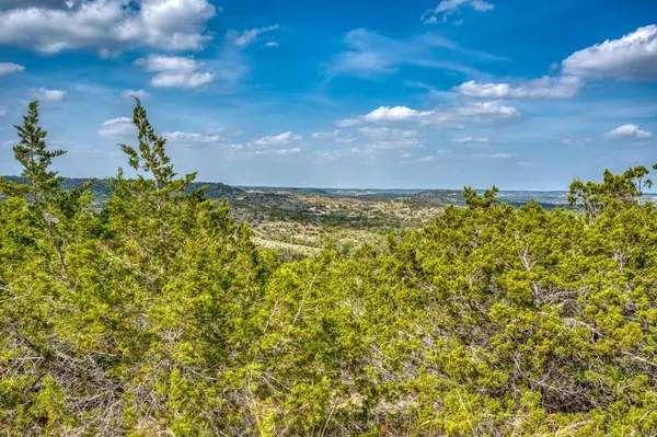 218 Saddle Wood TRL, Comfort, TX 78013