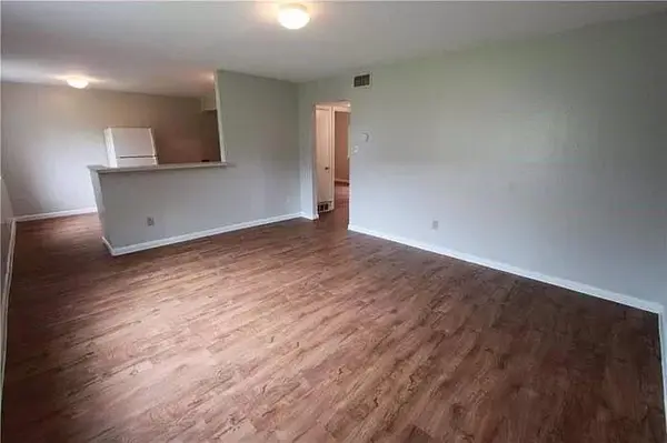7206 Twin Crest DR #102, Austin, TX 78752