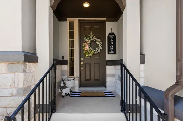 186 Adina DR, Dripping Springs, TX 78620