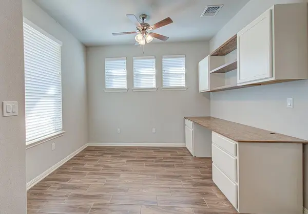 8816 Blaze DR, Austin, TX 78747