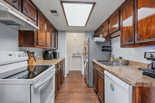 4008 Cima Serena DR #A/B, Austin, TX 78759