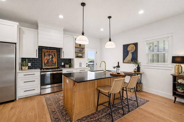 416 Stagecoach TRL, San Marcos, TX 78666