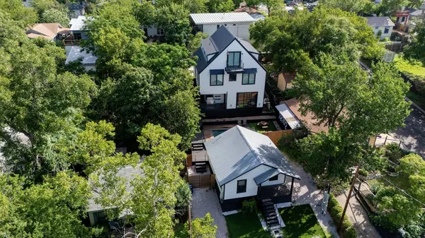 1914 E 8th ST, Austin, TX 78702