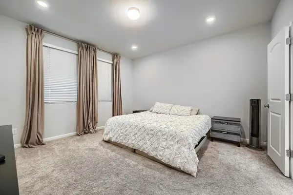 511 Palo Brea LOOP, Hutto, TX 78634