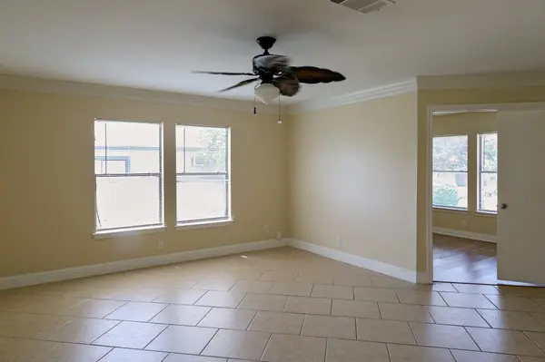 2909 Donnell DR, Round Rock, TX 78664