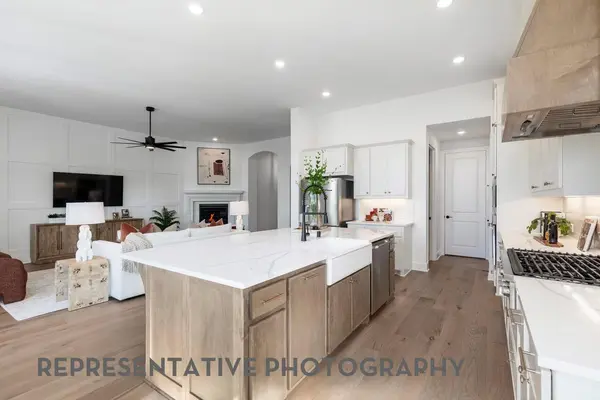 125 Medway Point DR, Hutto, TX 78634