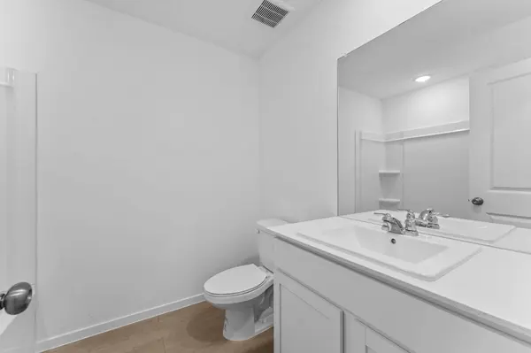 137 Alameda DR, Fredericksburg, TX 78624