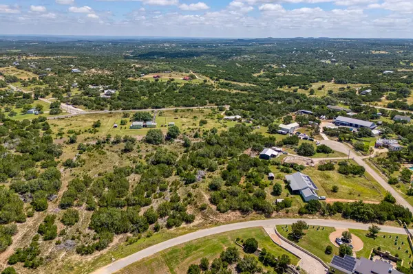 348 Vail River RD, Dripping Springs, TX 78620