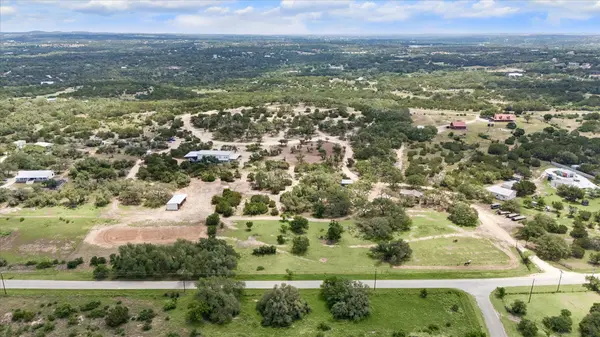 6411 W Fitzhugh RD, Dripping Springs, TX 78620