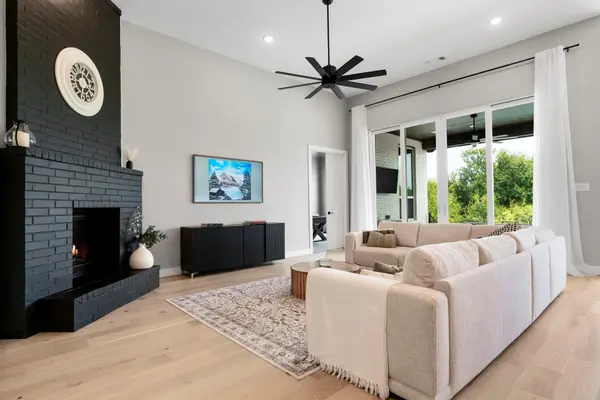 304 Sadaba ST, Liberty Hill, TX 78642