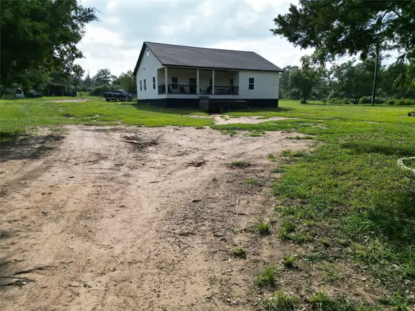 10399 CR 302, Rockdale, TX 76567