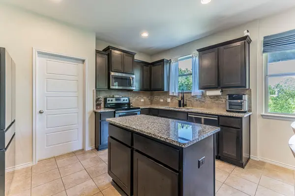 20205 Navarre TER, Pflugerville, TX 78660