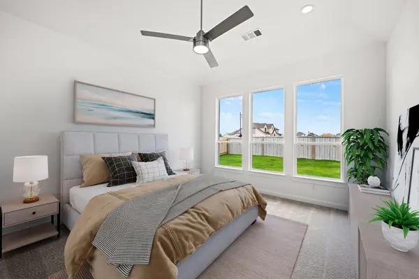 217 Pacific Grove CIR, Liberty Hill, TX 78642