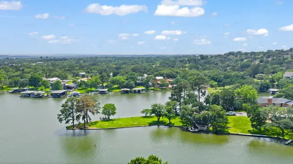 327 Mountain View DR, Sunrise Beach, TX 78643