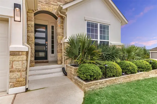5700 Navajo Draw LN, Austin, TX 78738