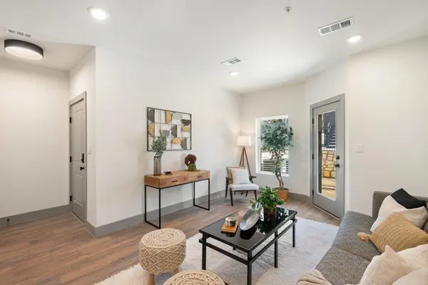 2450 Wickersham LN #1924, Austin, TX 78741