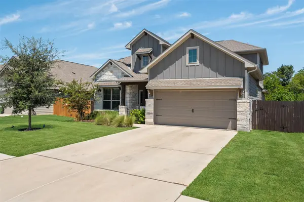 211 Brookside ST, Hutto, TX 78634