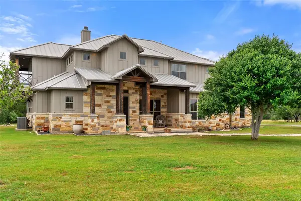 3830 Outback TRL, Spicewood, TX 78669
