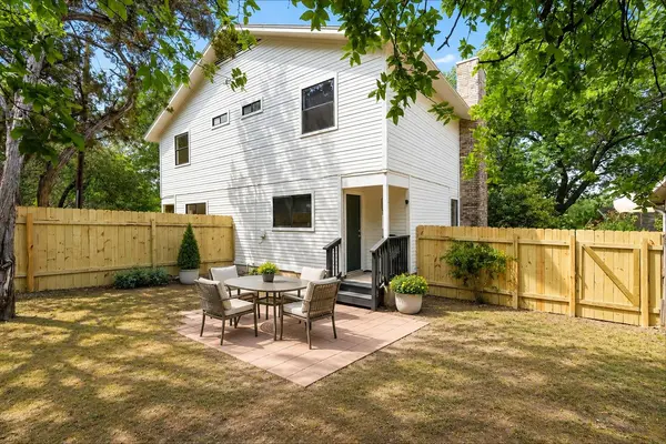 1707 Waterloo TRL #A, Austin, TX 78704
