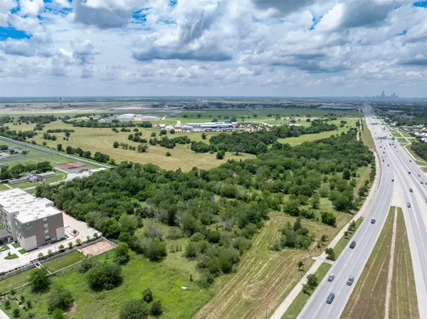 3080 Highway 71 E, Del Valle, TX 78617