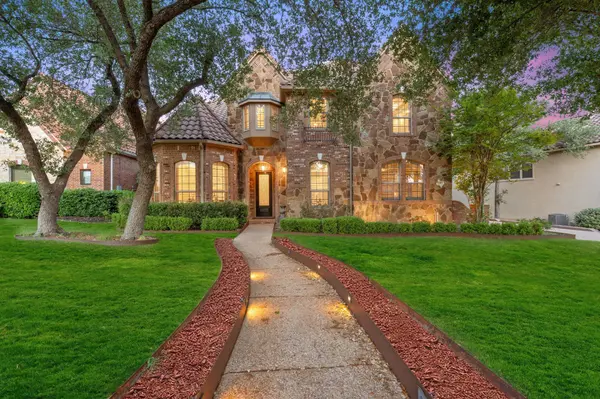 1917 Lakecliff Hills LN, Austin, TX 78732
