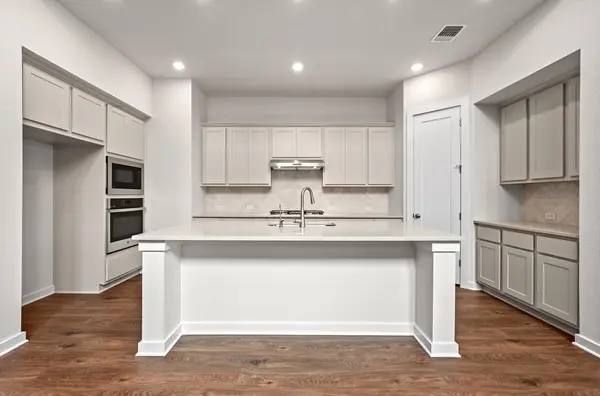 150 High Rock PASS, Kyle, TX 78640