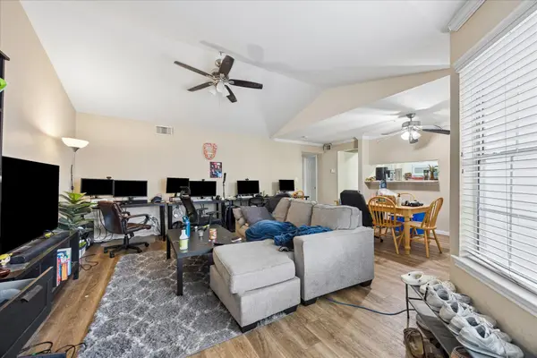 501 W 26th ST #306, Austin, TX 78705