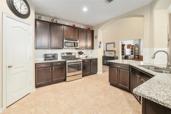 317 Orchard Hill TRL, Buda, TX 78610