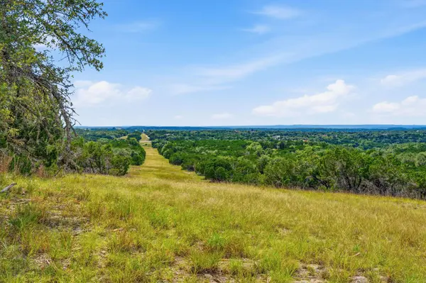 3230 W Fitzhugh RD, Dripping Springs, TX 78620