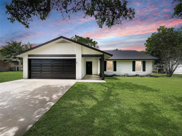 313 Golden Oaks DR, Georgetown, TX 78628