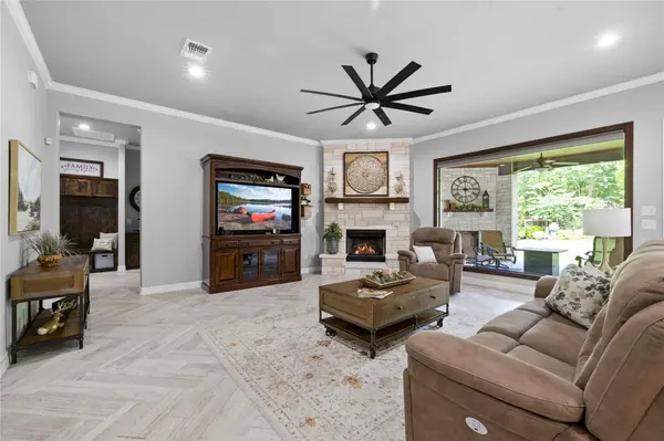6639 Misty Creek LN, Temple, TX 76502