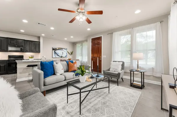 6814 E Riverside DR #21, Austin, TX 78741