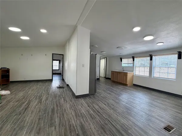 19511 Blanco DR, Lago Vista, TX 78645