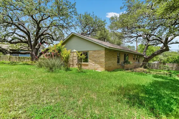 502 Sunset CIR, Austin, TX 78704