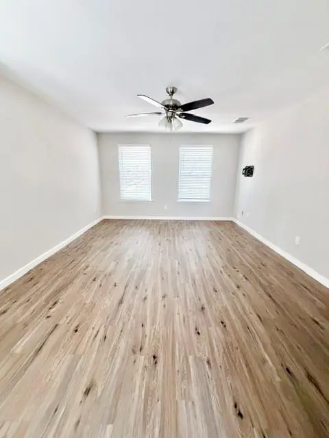1201 Tremont DR, Cedar Park, TX 78613