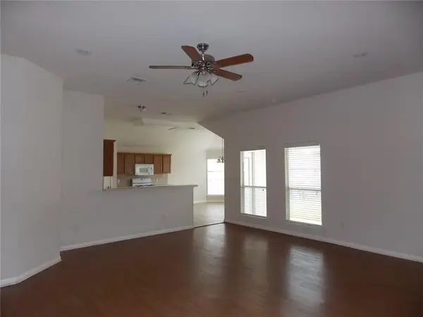 199 Prairie Dawn, Kyle, TX 78640