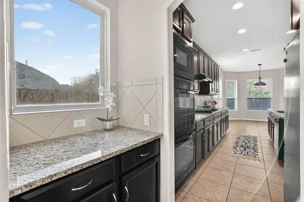 401 Daniel XING, Liberty Hill, TX 78642