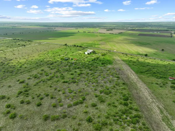 14104 Hokanson RD, Del Valle, TX 78617