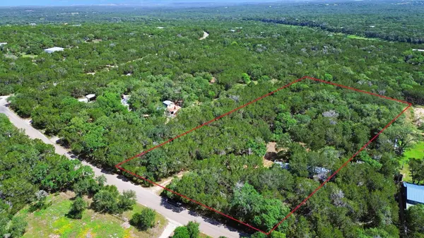 1400 Valley View RD, Wimberley, TX 78676