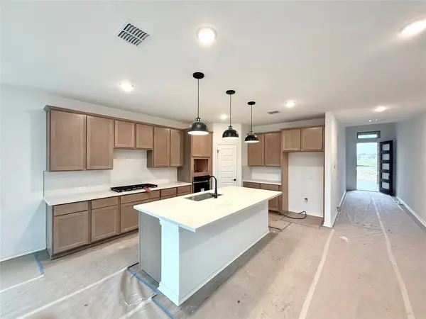 918 Kapok ST, Buda, TX 78610
