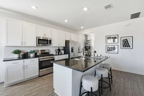 523 Unakite TRL, Liberty Hill, TX 78642