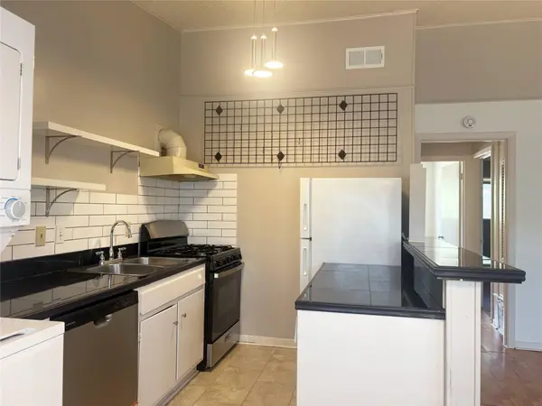 600 W 51st ST #103, Austin, TX 78751