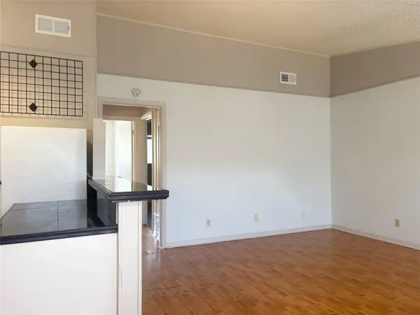 600 W 51st ST #103, Austin, TX 78751