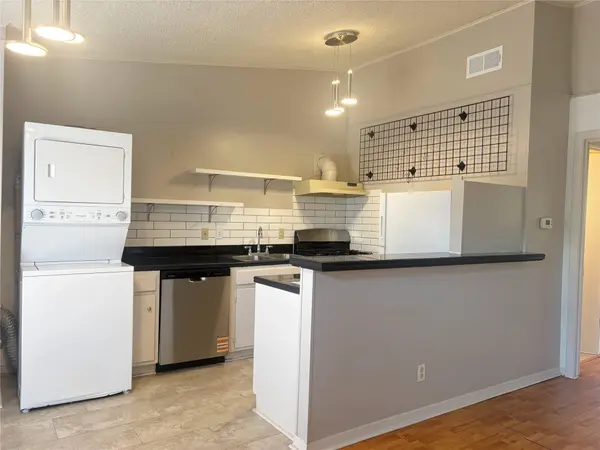 600 W 51st ST #103, Austin, TX 78751