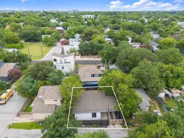 2103 E 14th ST #B, Austin, TX 78702