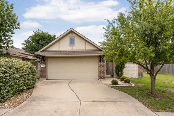 702 Silo ST, San Marcos, TX 78666