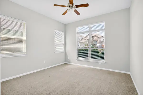 810 Clearwell ST, Cedar Park, TX 78613