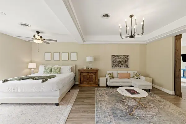 12135 Fitzhugh RD, Austin, TX 78736